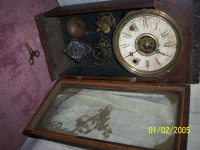 Gilbert Mantel Clock