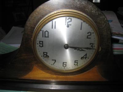 Gilbert Tambour Clock