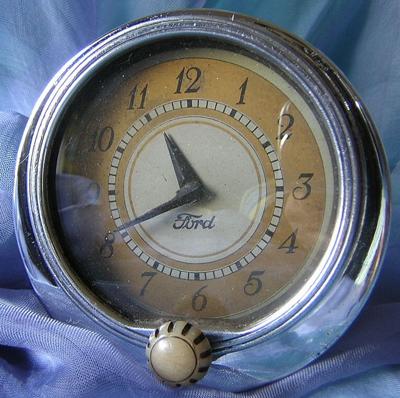 Automobile Dash Clock