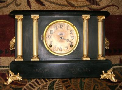 Black mantel clock