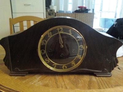 Front view of Clock
