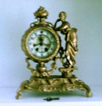 Gilbert Figurine Clock