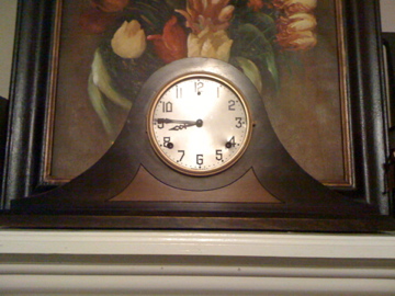 Gilbert Tambour Clock