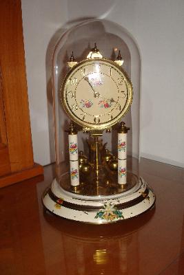 Hall Craft 400-day Clock 