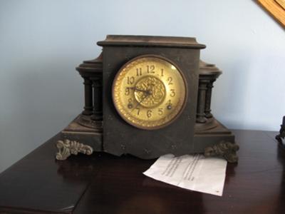 Ingraham Raven Mantel Clock