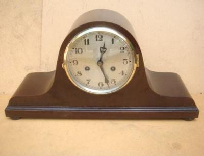 Mantel clock